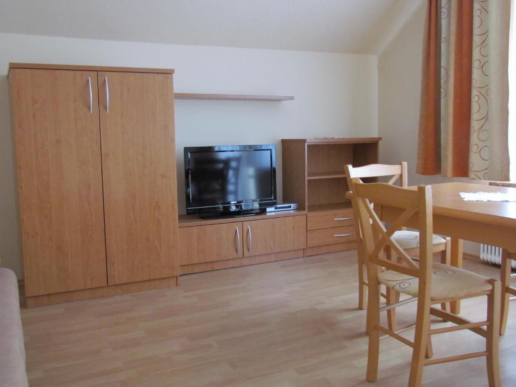 Gästehaus Krappinger/Pizzeria Mamma Mia Ossiach Zimmer foto