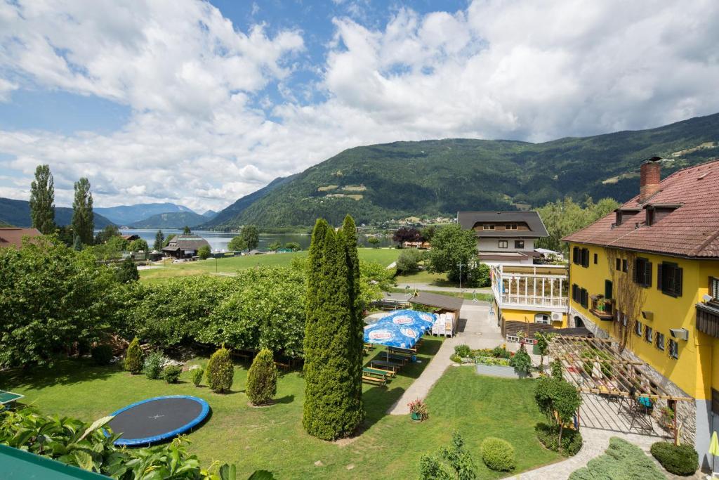 Gästehaus Krappinger/Pizzeria Mamma Mia Ossiach Zimmer foto