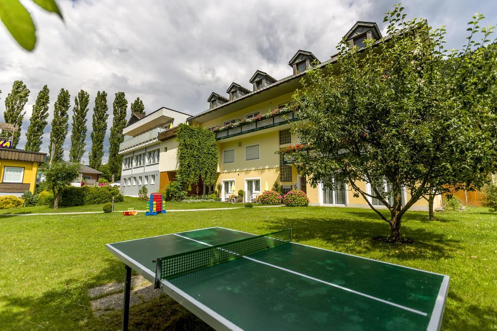 Gästehaus Krappinger/Pizzeria Mamma Mia Ossiach Exterior foto